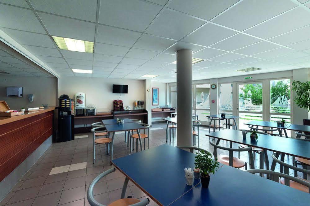Appart'City Poissy Exterior photo